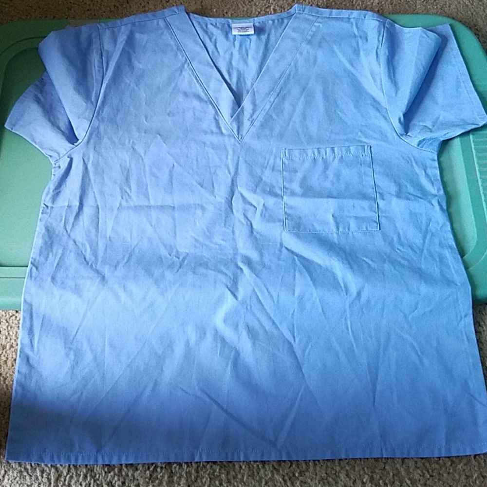 Scrub top